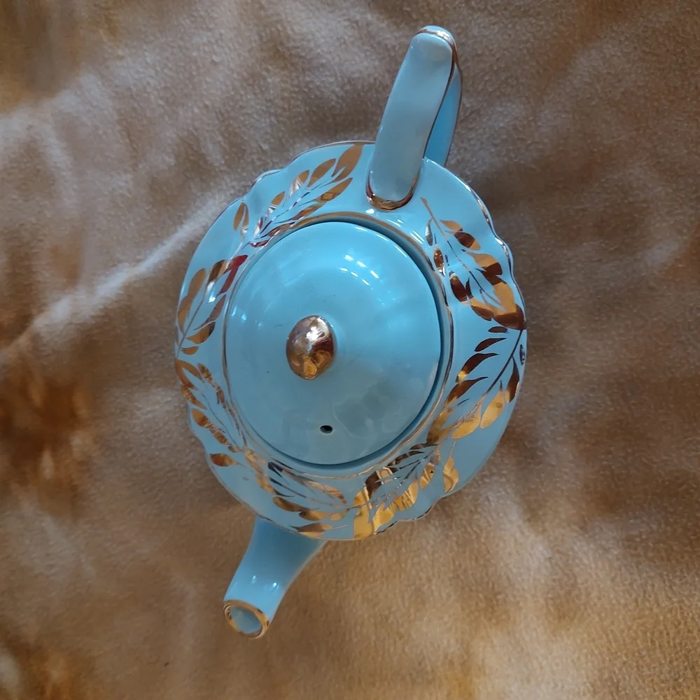 Sadler England Luxurious Sky Blue Ceramic and Gold Teapot Signed